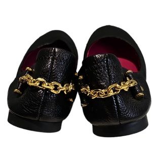 Ralph Lauren ladies black flat.